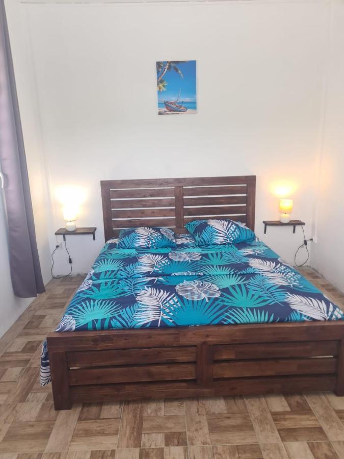 Kami Lodge F3 Jacuzzi Riviere-Salee Buitenkant foto